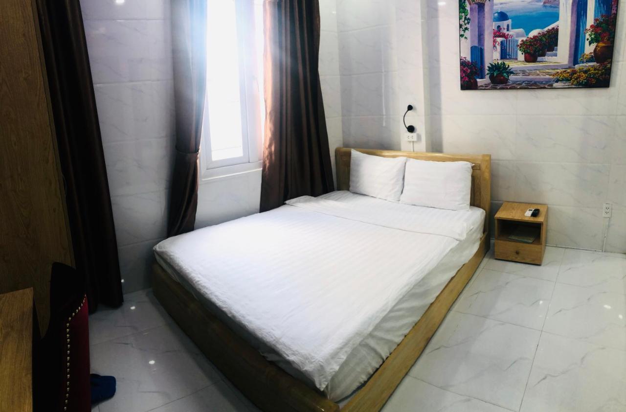 2Z Hotel- 149 Le Thi Rieng Хошимін Екстер'єр фото