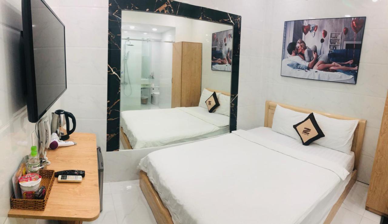 2Z Hotel- 149 Le Thi Rieng Хошимін Екстер'єр фото